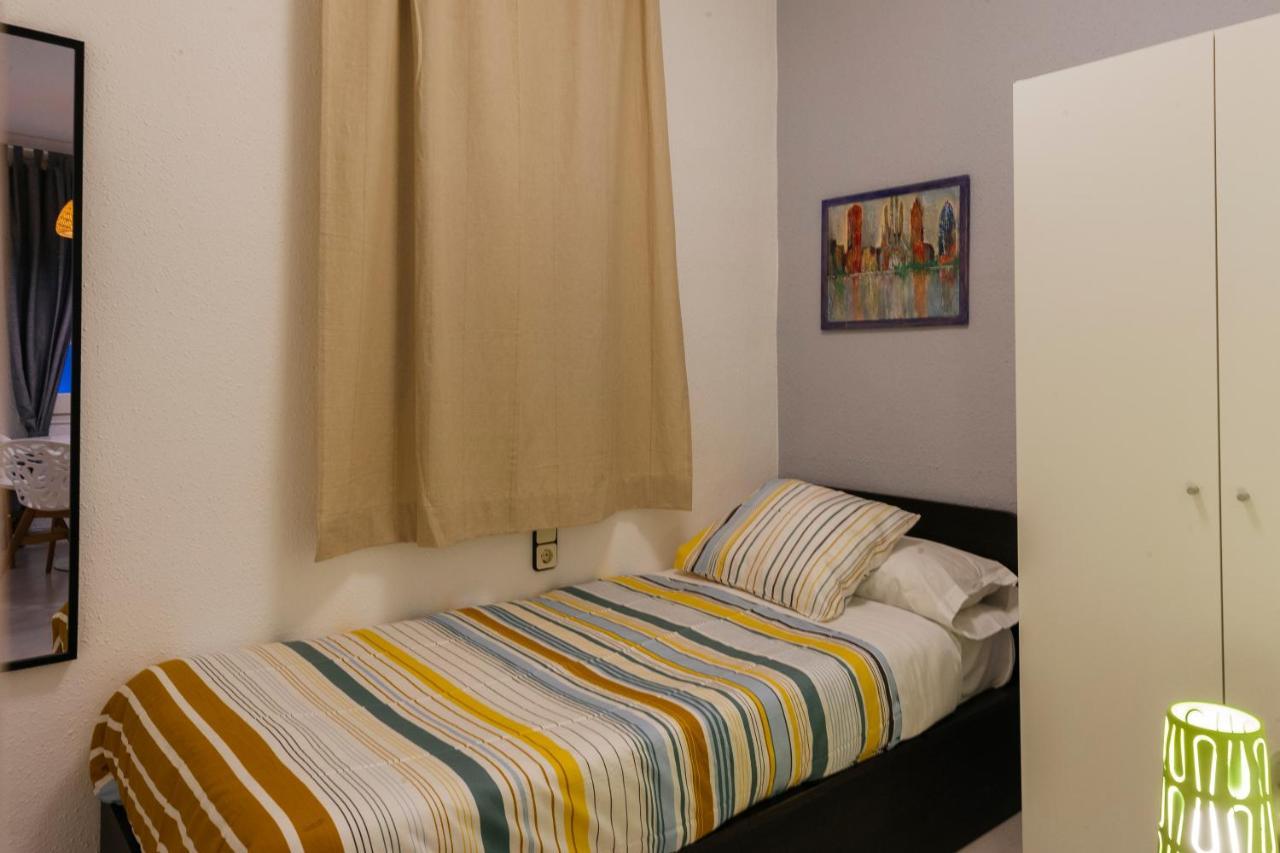 Apartamento Eixample Sants Estacio Barcelona Exterior photo